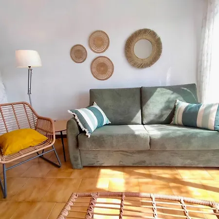 Gorgot P1 I Con Terraza Y Piscina Comunitaria Cerca De La Playa * Empuriabrava