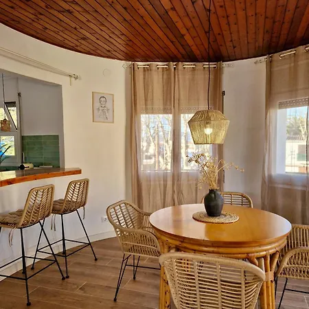 Gorgot P1 I Con Terraza Y Piscina Comunitaria Cerca De La Playa * Empuriabrava